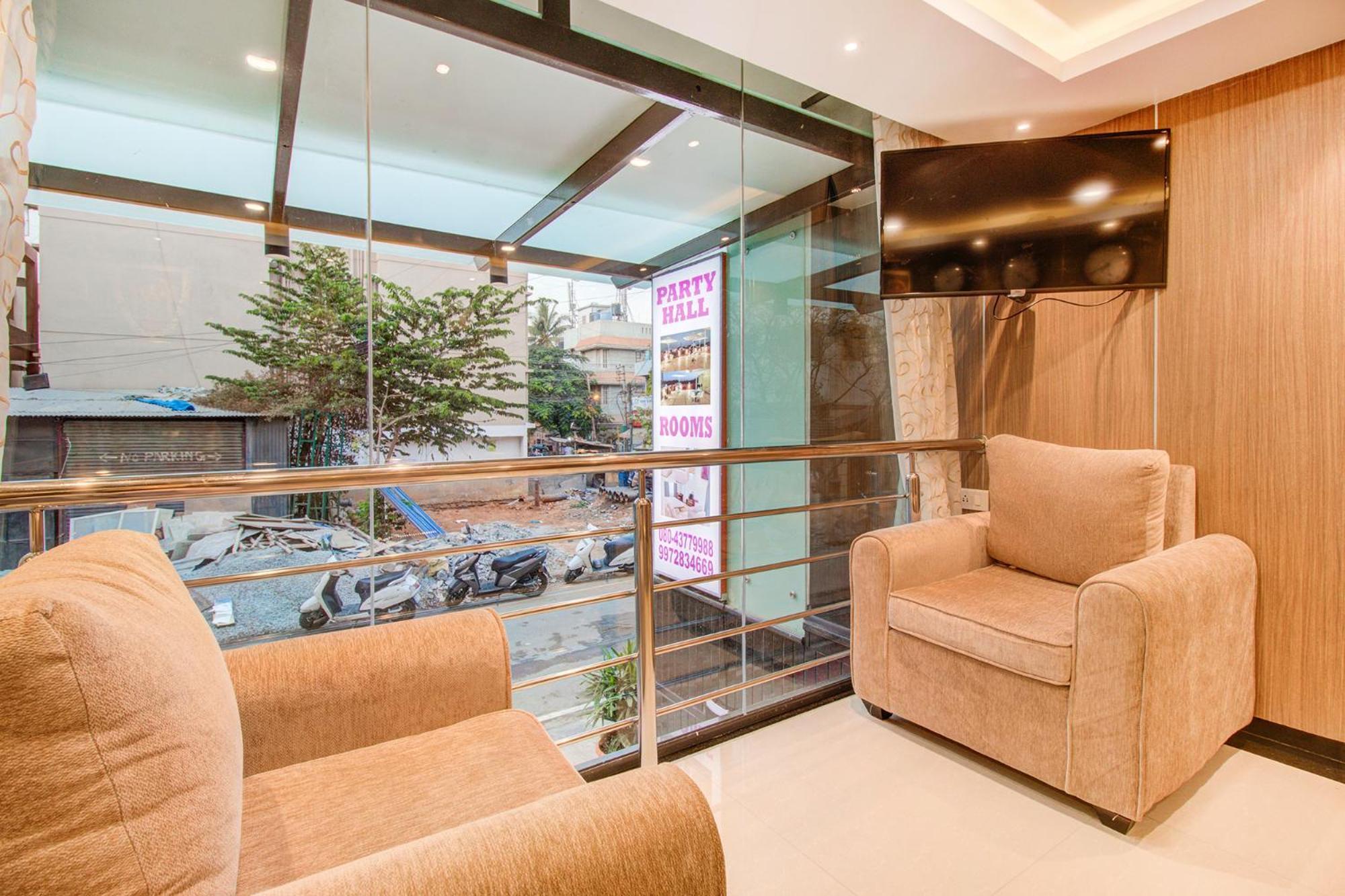 Fabhotel The Royal Suites - Nr Gopalan Innovation Mall Bangalore Exterior photo