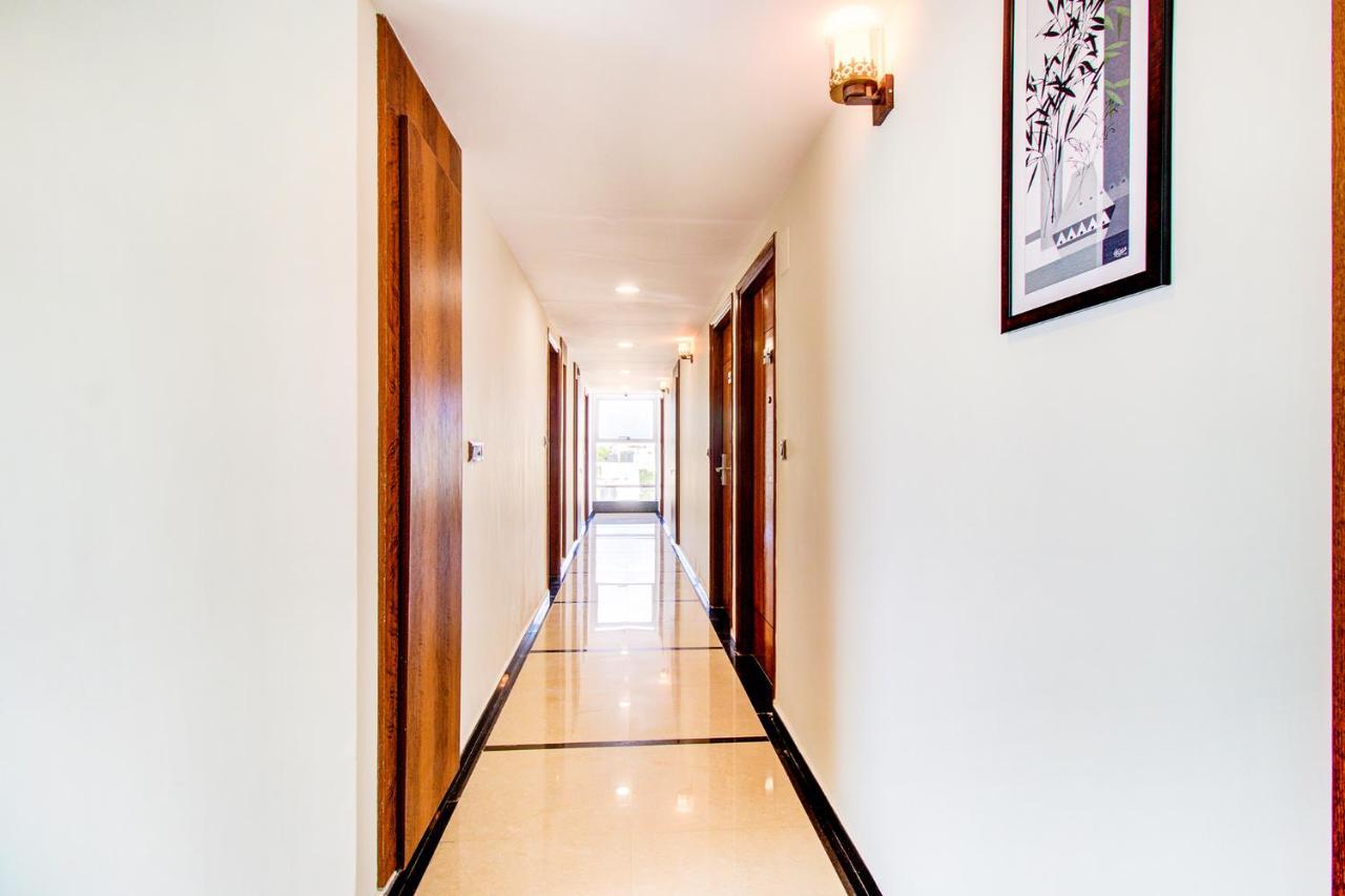 Fabhotel The Royal Suites - Nr Gopalan Innovation Mall Bangalore Exterior photo